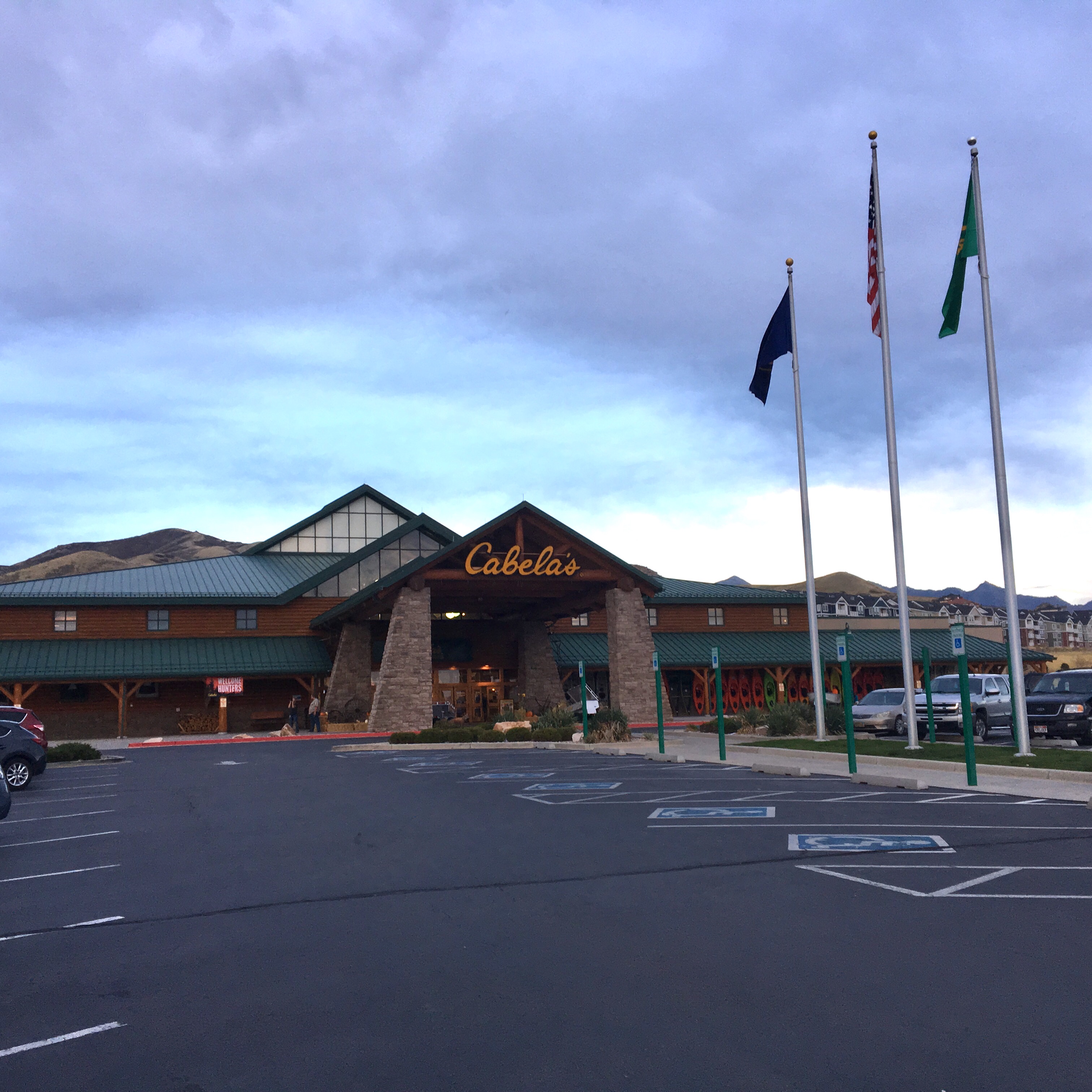 Bass Pro Shops Go-To Hoochie Koochie