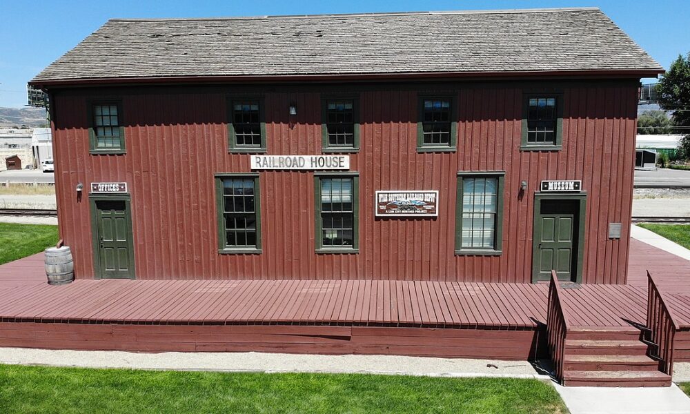 Lehi Bakery expands adds Saratoga Springs location Lehi Free Press